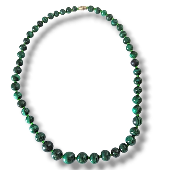 Vintage Estate Graduated Malachite Beaded Necklace 20" - Picture 4 of 8
